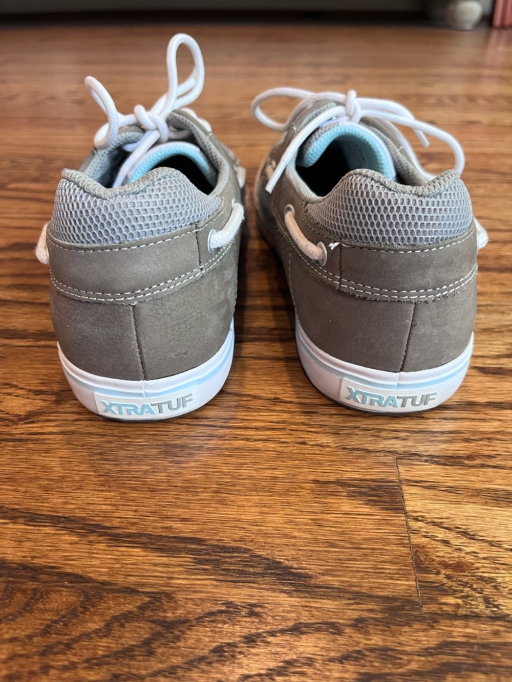 Women’s Xtratuf Light Gray and Blue Boat Shoes with White Laces Size 10 - Picture 5 of 8